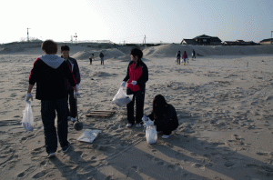 20140423波子海岸清掃活動6